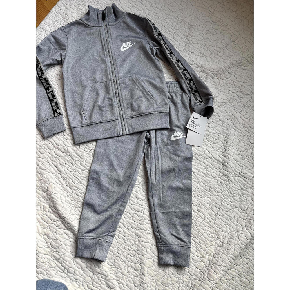 Nike Boy's 2-Piece Grey Tracksuit Set Size 4‎
